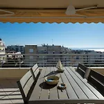 F & B Collection - Seaview 2 Bedroom Flat Lägenhet *