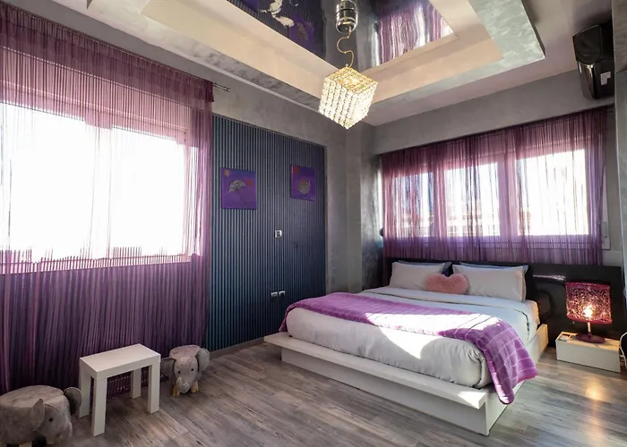 F & B Collection - Seaview 2 Bedroom Flat * Thessaloniki
