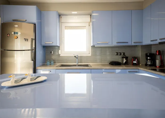 F & B Collection - Seaview 2 Bedroom Flat Thessaloniki